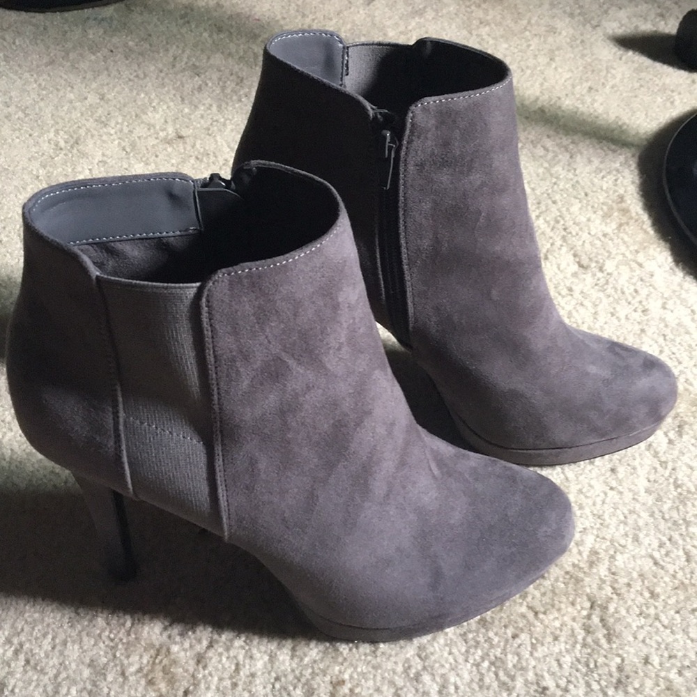 Apt 9 Grey Booties (Size 9) - image 1